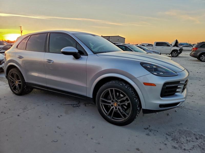 Фото 4 - PORSCHE CAYENNE