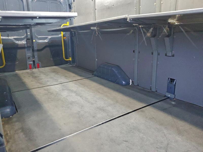 Фото 11 - FORD TRANSIT