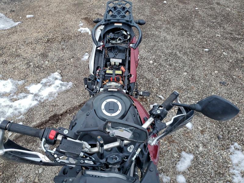 SUZUKI CYCLE DL 2015