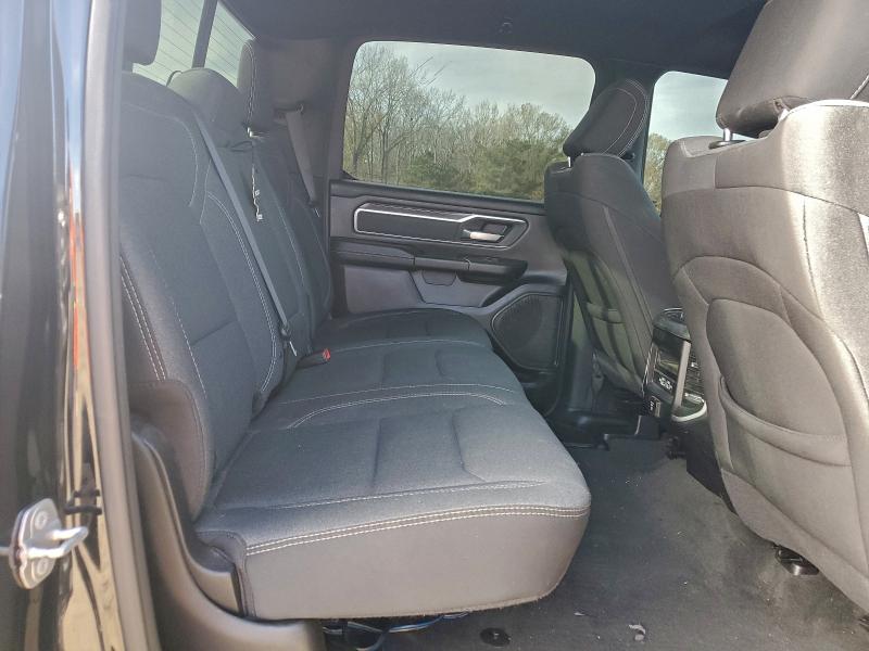 Фото 10 - RAM 1500