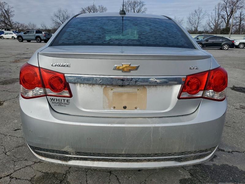 Фото 6 - CHEVROLET CRUZE