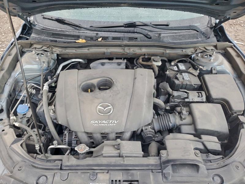 Фото 11 - MAZDA 3