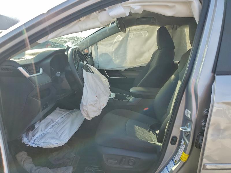 Фото 7 - TOYOTA RAV4