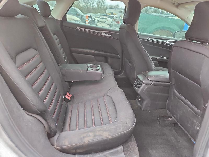 Фото 10 - FORD FUSION