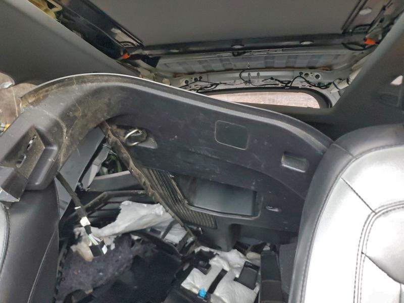 Фото 10 - FORD EXPLORER