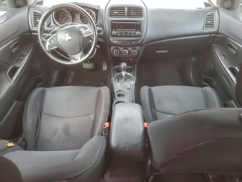 Фото 8 - MITSUBISHI OUTLANDER