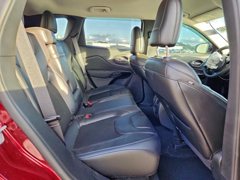 Фото 11 - JEEP GRAND CHER