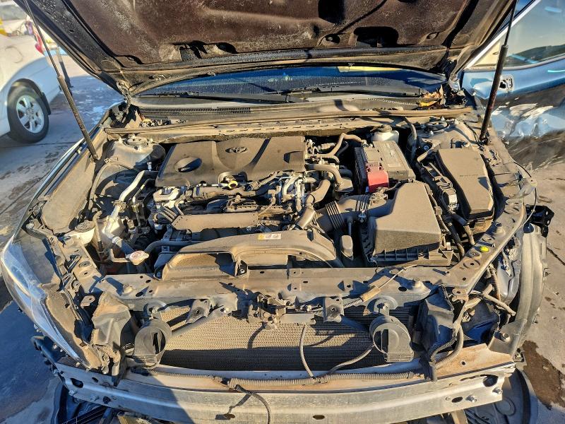 Фото 11 - TOYOTA CAMRY