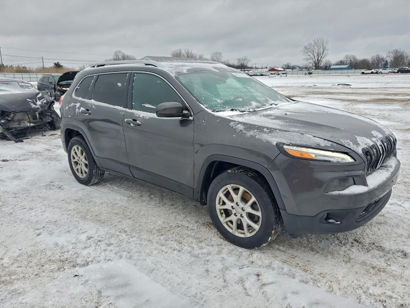 JEEP CHEROKEE 2016 VIN 1C4PJMCB8GW199046