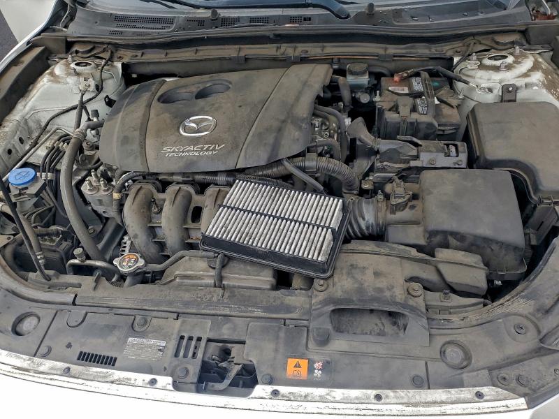 Фото 11 - MAZDA 3