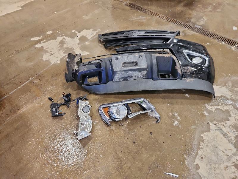 Фото 12 - CHEVROLET COLORADO