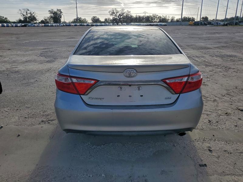 Фото 6 - TOYOTA CAMRY