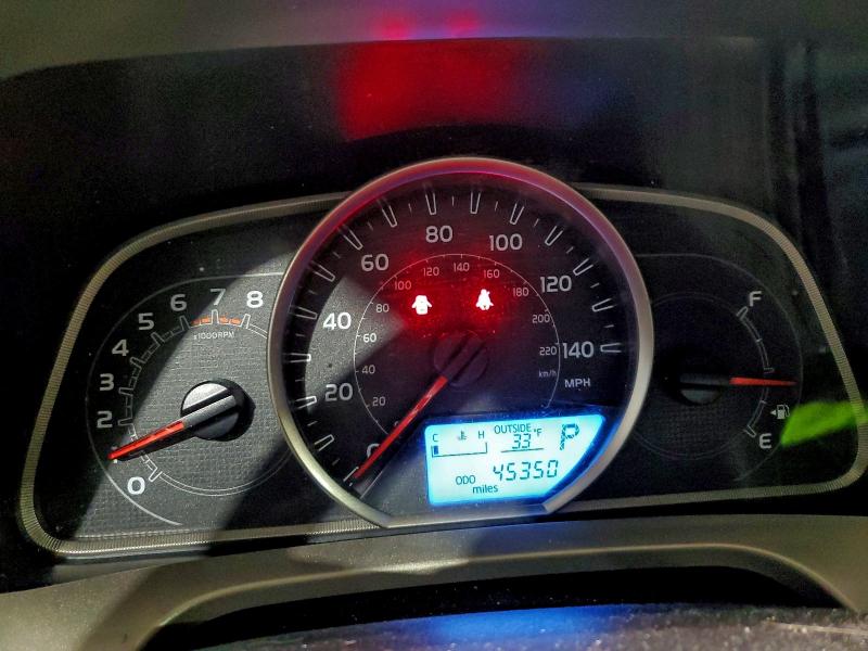 Фото 9 - TOYOTA RAV4