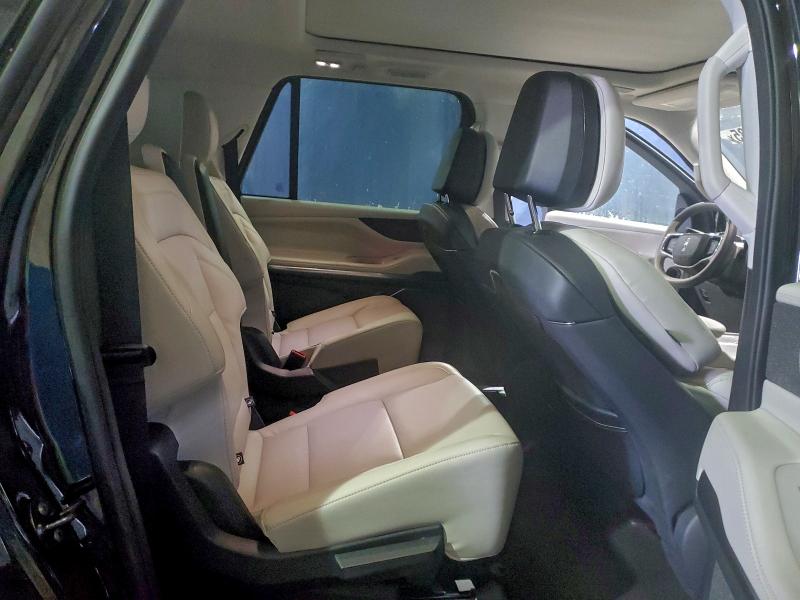 Фото 11 - LINCOLN NAVIGATOR