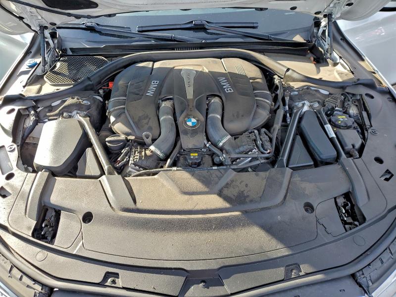 Фото 11 - BMW 7 SERIES