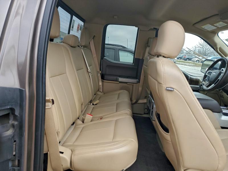 Фото 10 - FORD F-150