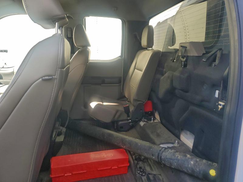 Фото 10 - FORD F550