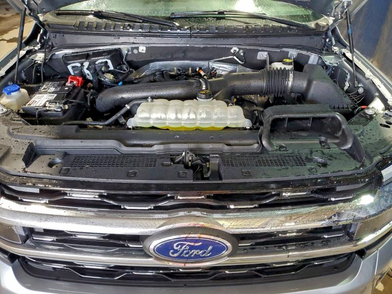 Фото 12 - FORD EXPEDITION