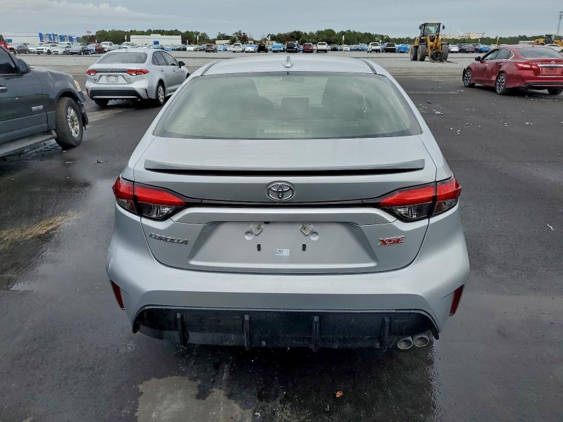 Фото 6 - TOYOTA COROLLA