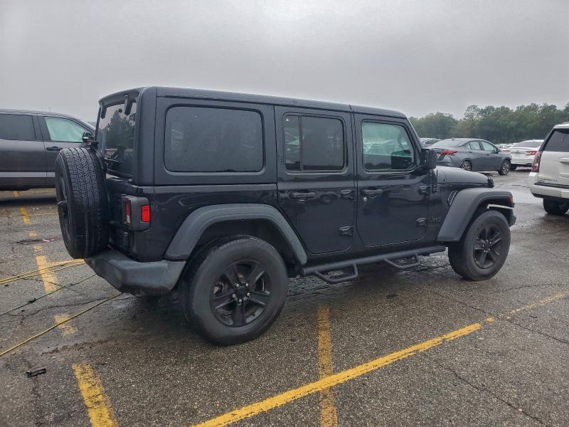 Фото 3 - JEEP WRANGLER