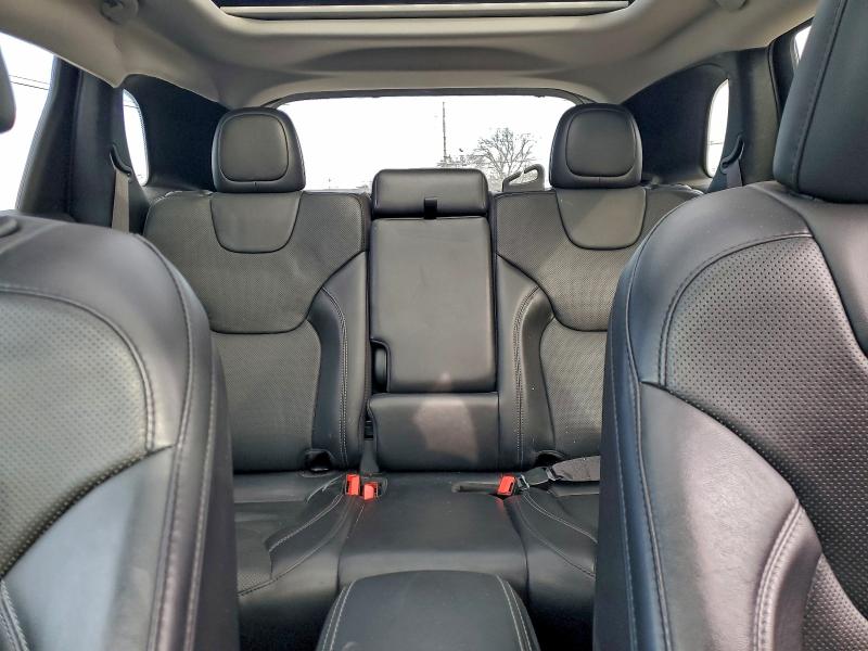 Фото 10 - JEEP GRAND CHER