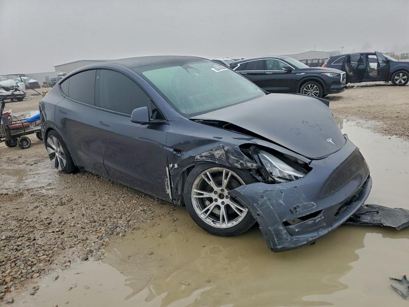 Фото 4 - TESLA MODEL Y
