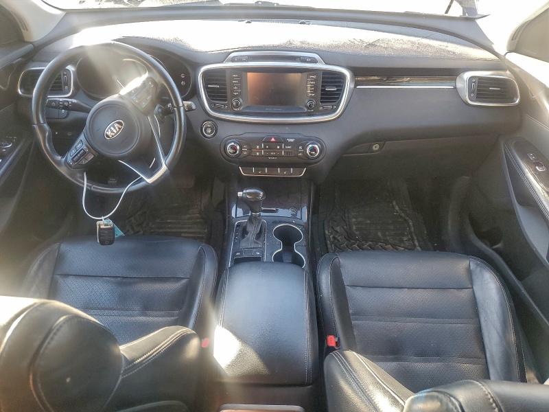 Фото 8 - KIA SORENTO