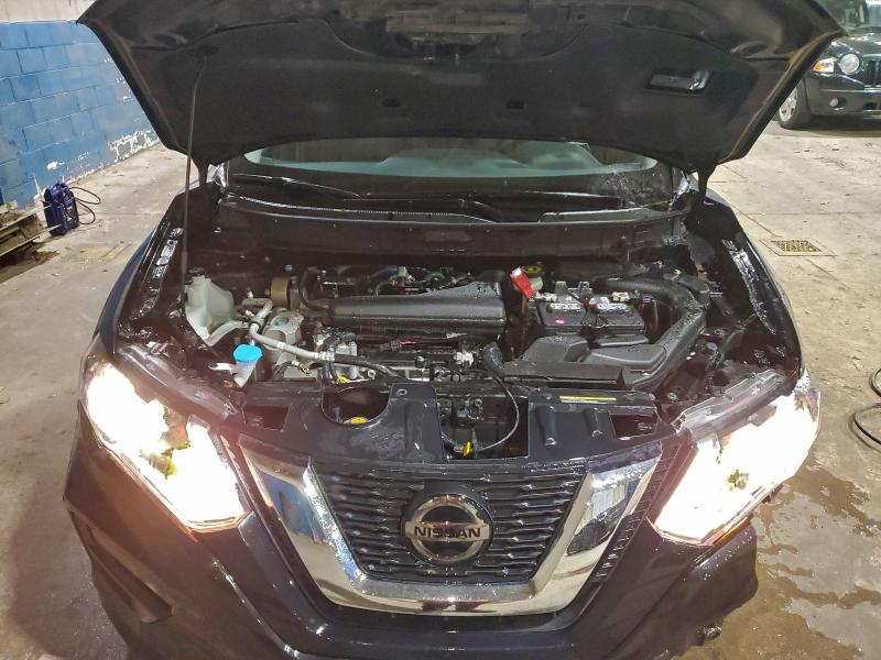 Фото 12 - NISSAN ROGUE