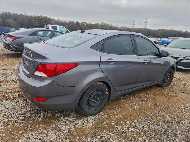 Фото 3 - HYUNDAI ACCENT