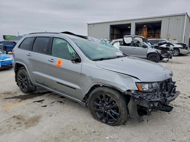 Фото 4 - JEEP GRAND CHER