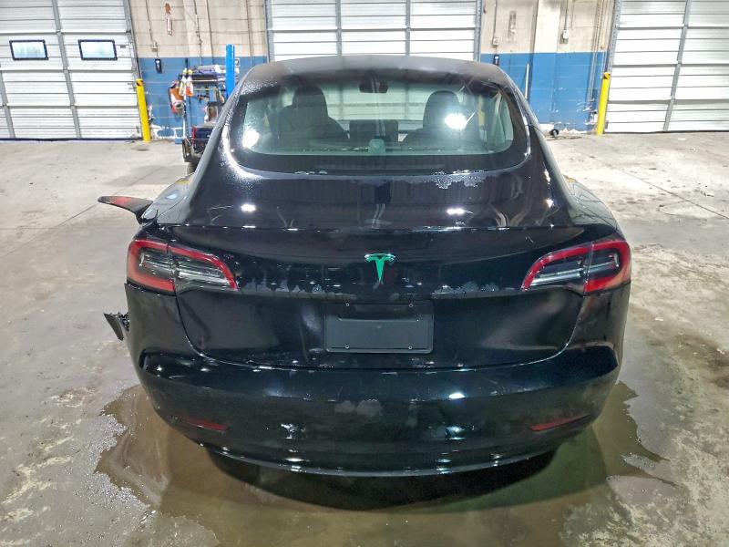 Фото 6 - TESLA MODEL 3