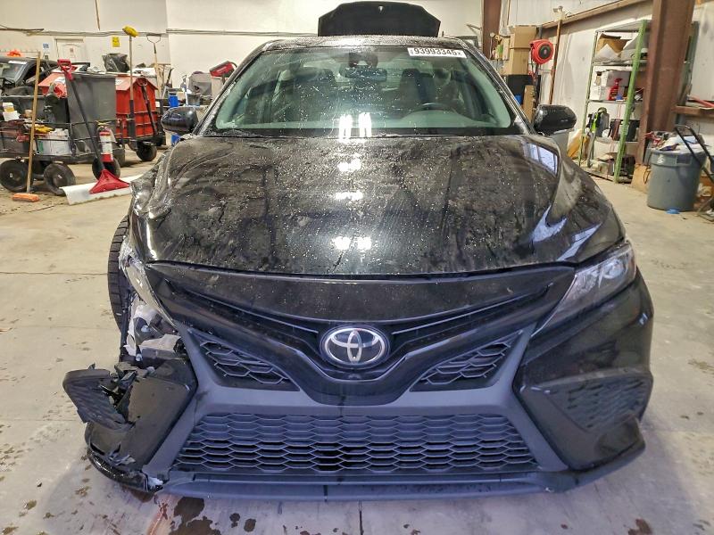 Фото 5 - TOYOTA CAMRY