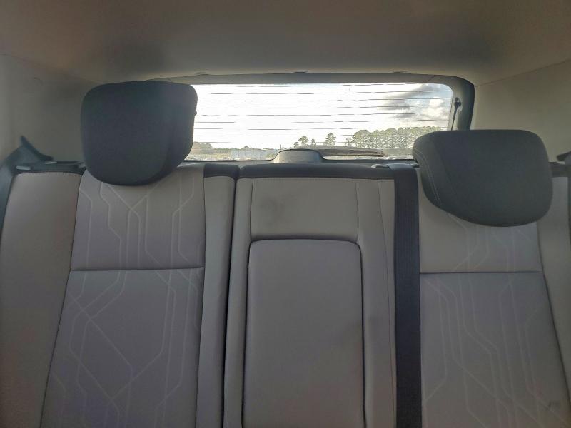 Фото 10 - CHEVROLET TRAX