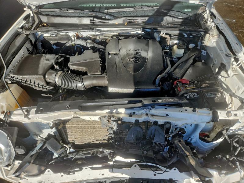 Фото 11 - TOYOTA TACOMA