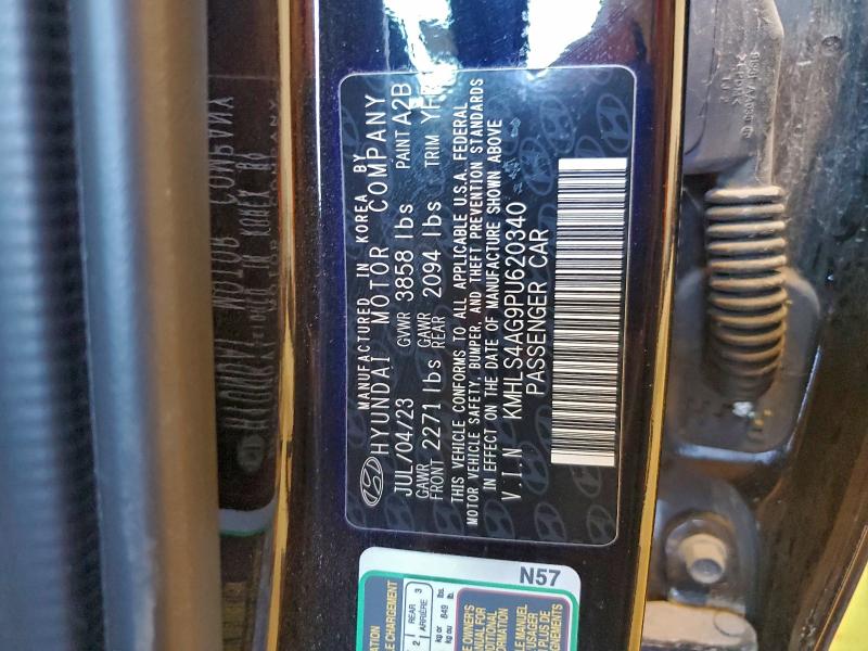 Фото 13 - HYUNDAI ELANTRA