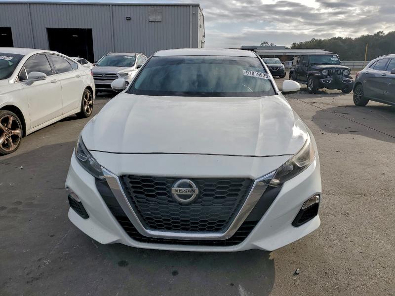 Фото 5 - NISSAN ALTIMA