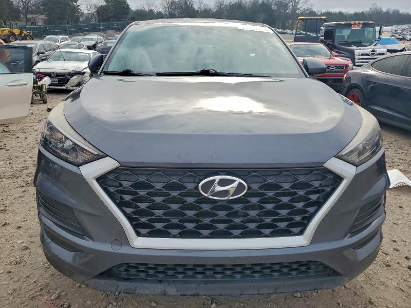 Фото 5 - HYUNDAI TUCSON