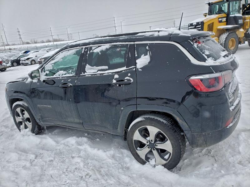 Фото 2 - JEEP COMPASS