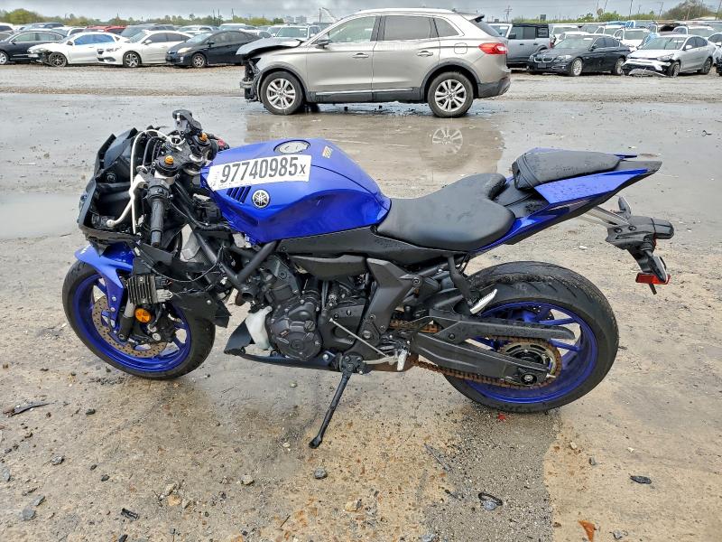 YAMAHA YZFR7 2024