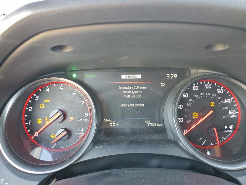 Фото 9 - TOYOTA CAMRY