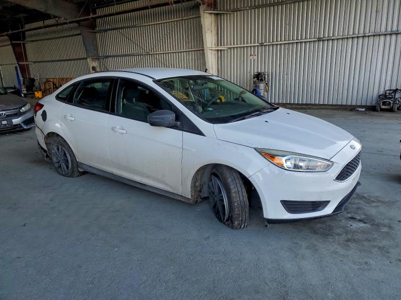 Фото 4 - FORD FOCUS