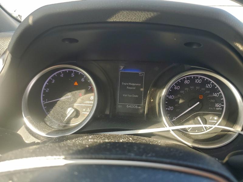 Фото 9 - TOYOTA CAMRY