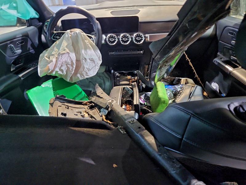 Фото 8 - MERCEDES-BENZ GLB-CLASS