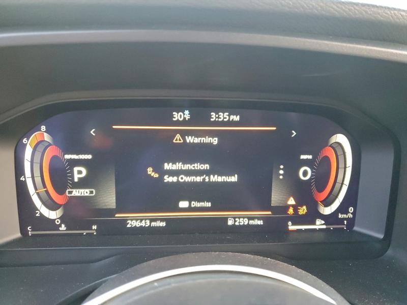 Фото 9 - NISSAN ROGUE