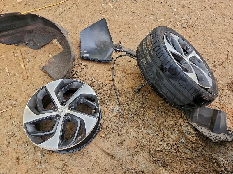 Фото 13 - HYUNDAI TUCSON