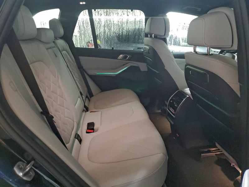 Фото 10 - BMW X5