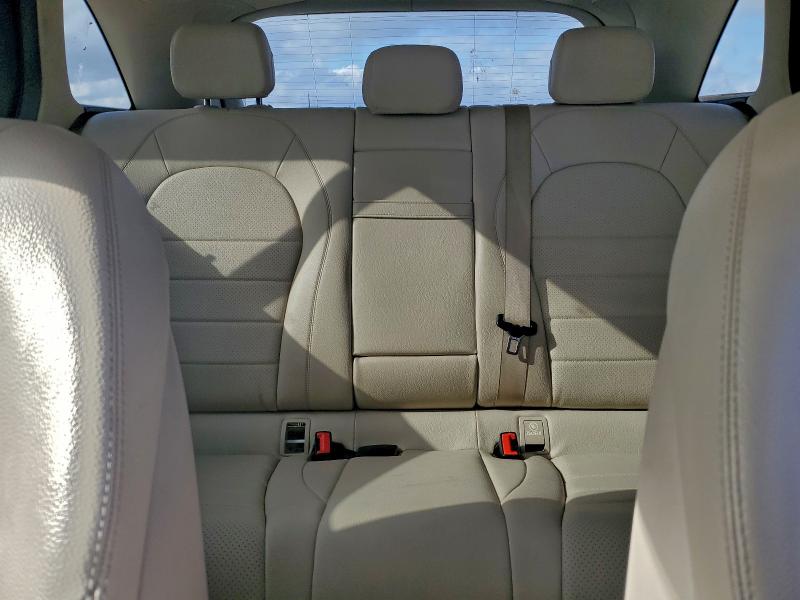 Фото 10 - MERCEDES-BENZ GLC-CLASS