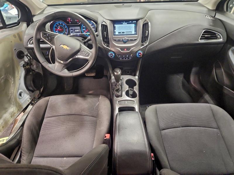 Фото 8 - CHEVROLET CRUZE