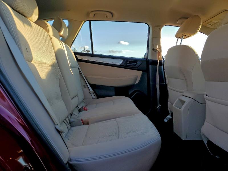 Фото 10 - SUBARU OUTBACK