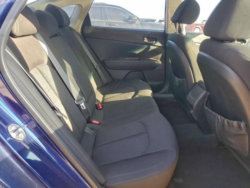 Фото 10 - KIA OPTIMA